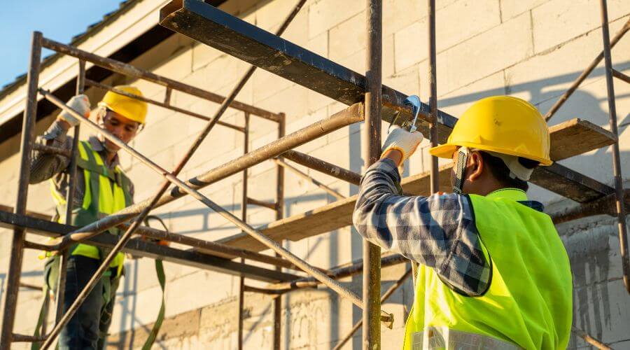 Professional fairlawn roofing services in Leming, TX
